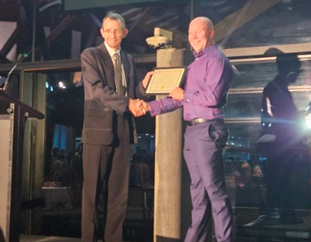 Dr Don Gossink winner of the AOC Australia: Science & Tech Achievement Award